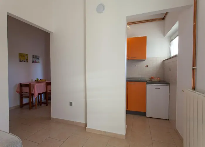Apartmán Jadranka Quiet & Near The Beach!